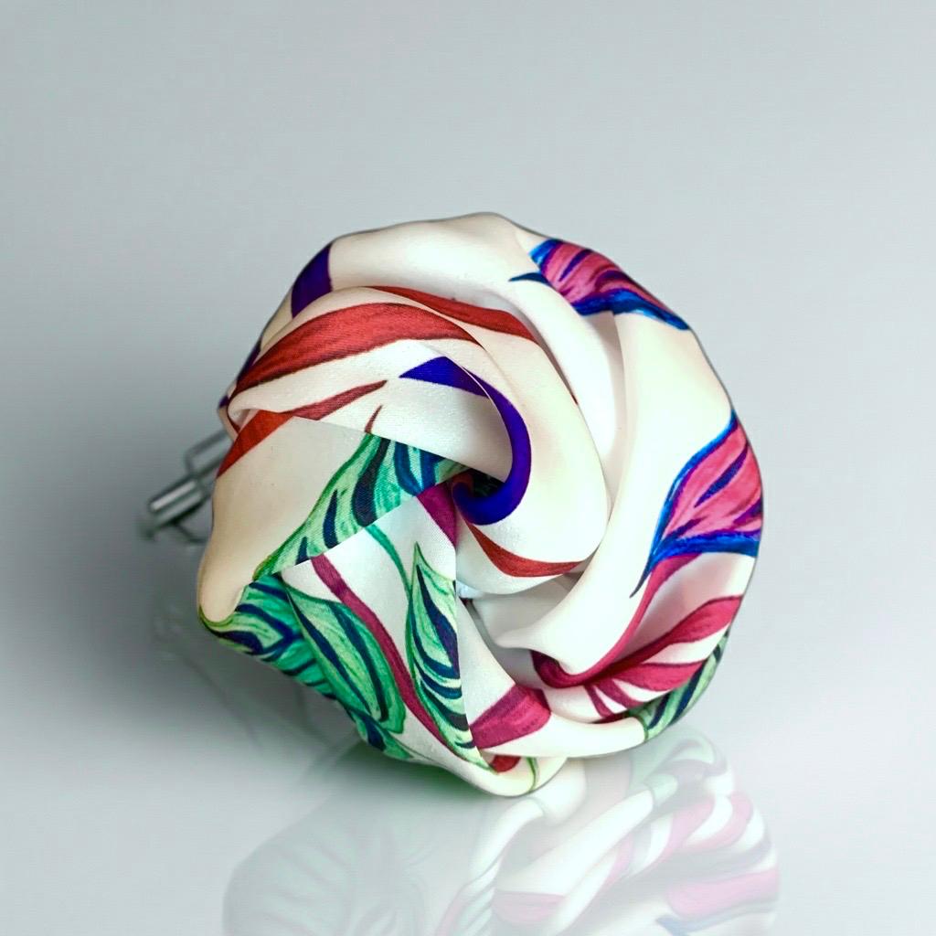 Boutonniere - Spilla in tessuto "La Primavera"