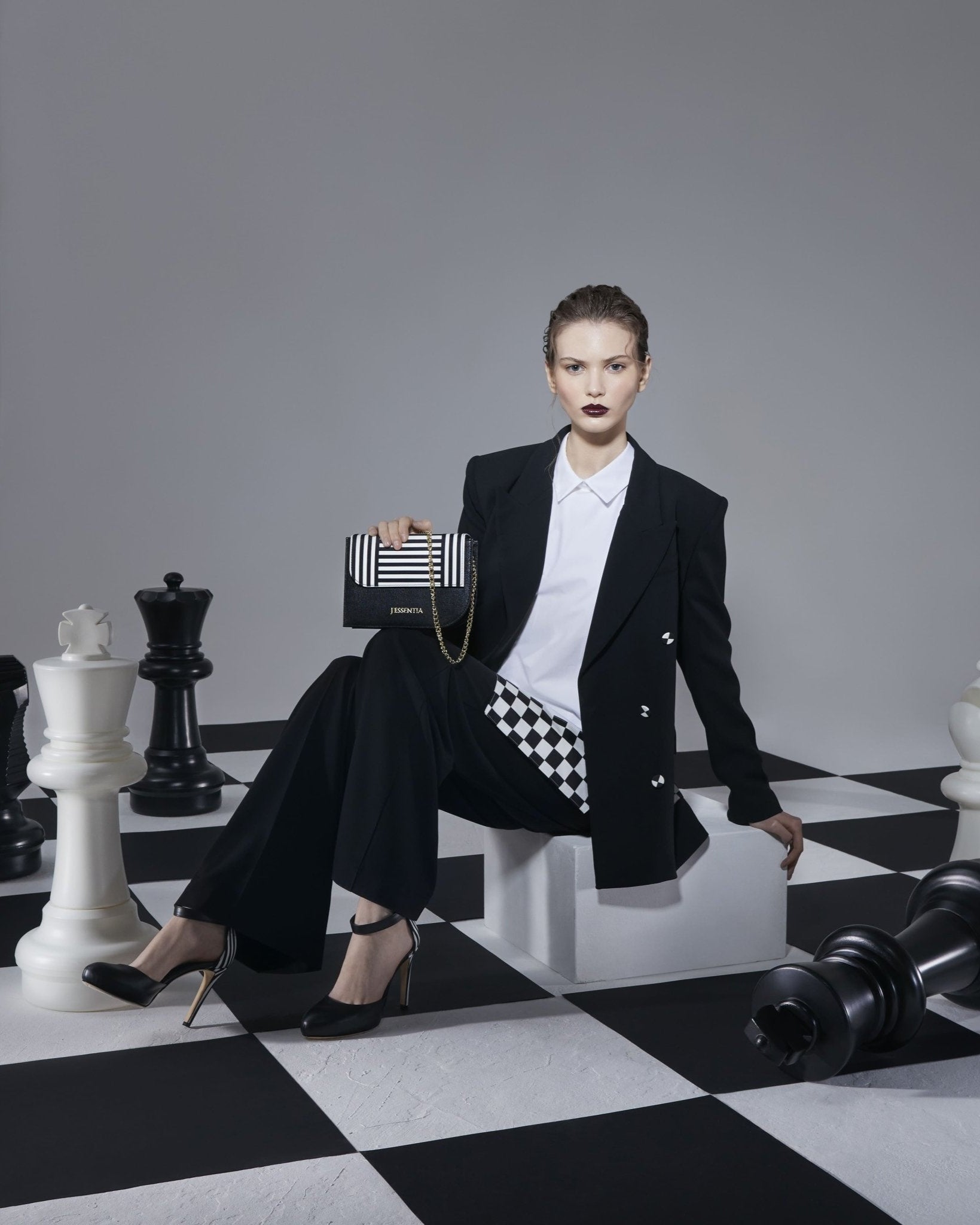 Borsa da sera Righe Bianco e Nero - J'ESSENTIA - #francesca_jennifer_puzzo#