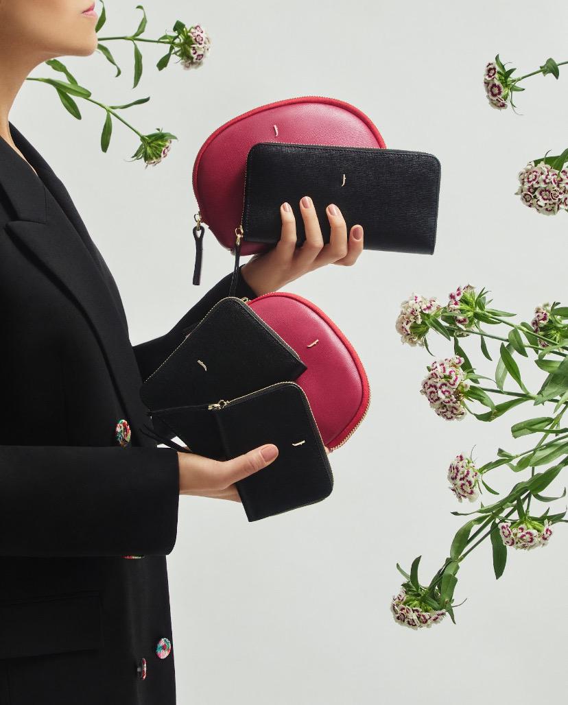 Portafoglio da Donna - J'ESSENTIA - #francesca_jennifer_puzzo# #19x10cm