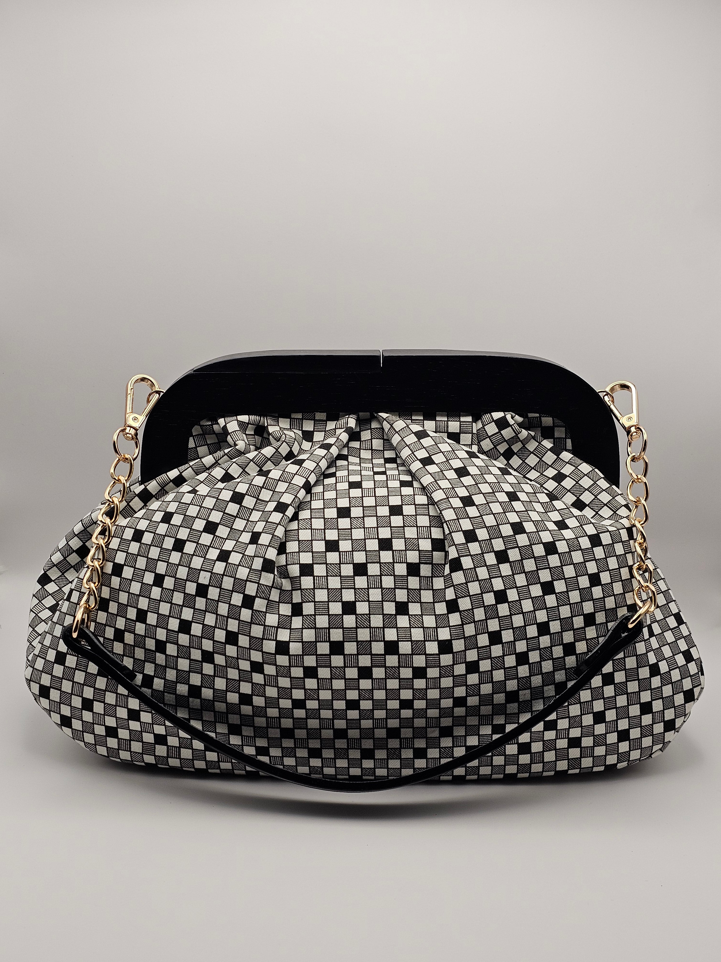 Borsa artistica QUADRATI Bianco e Nero