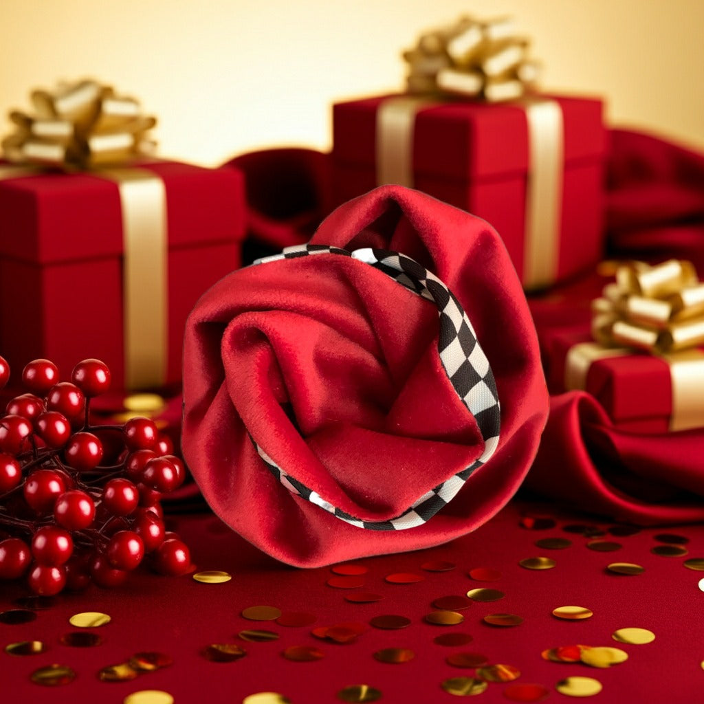 Spilla di Natale con scacchiera